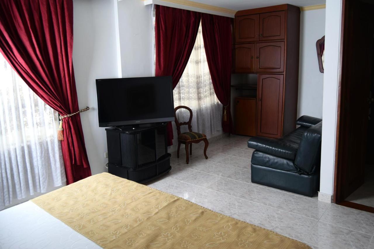Hotel Bolivar Plaza Манисалес Экстерьер фото